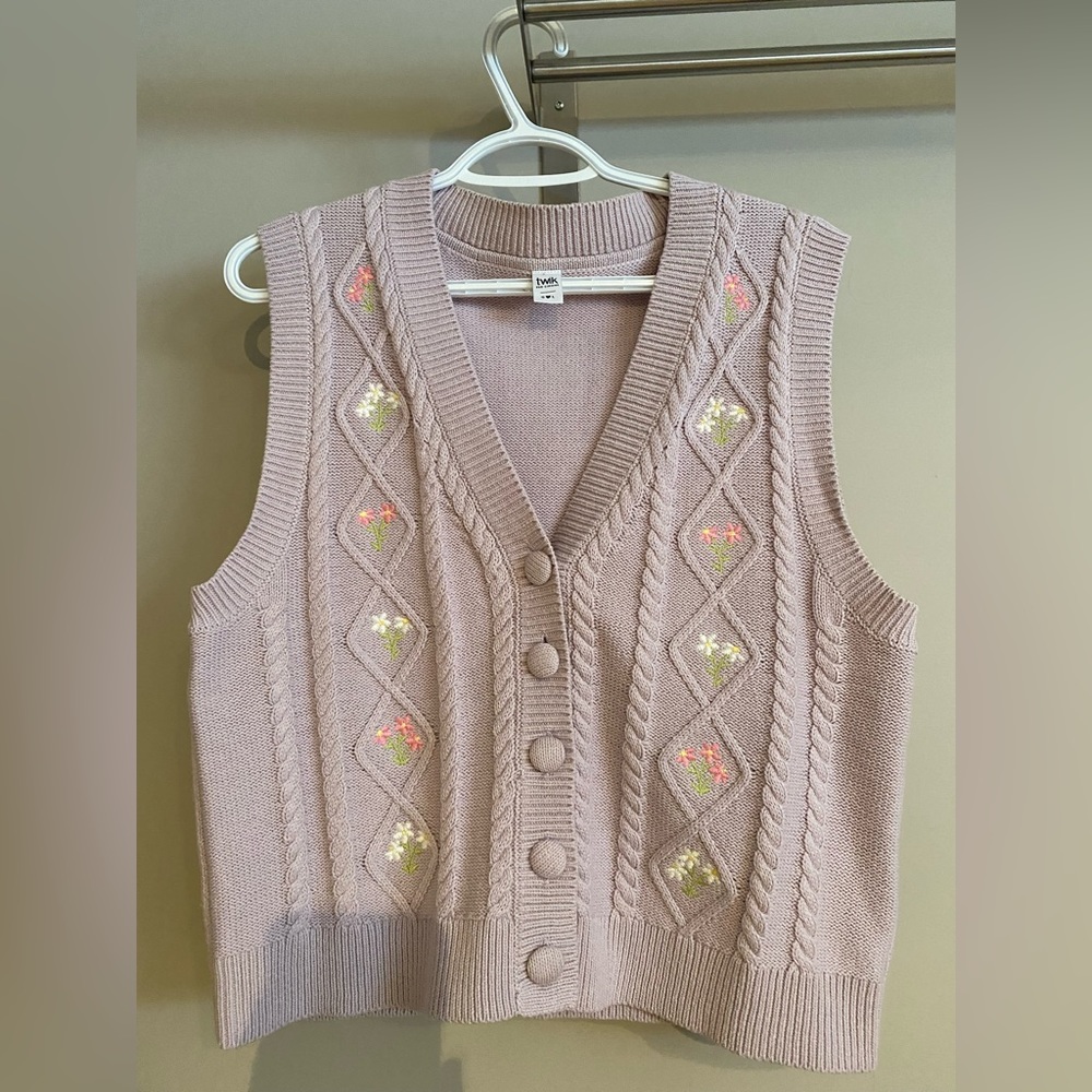 Like new lavender vest